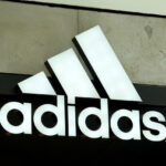 Comfort Meets Style: The Best Shoes for Traveling in 2024