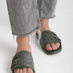 chupps_bandwidth_slider_olive_camo_flipflops_10